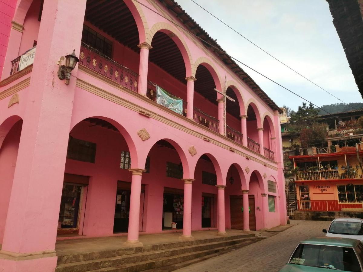 Hotel Jardín Mineral de Angangueo Exterior foto